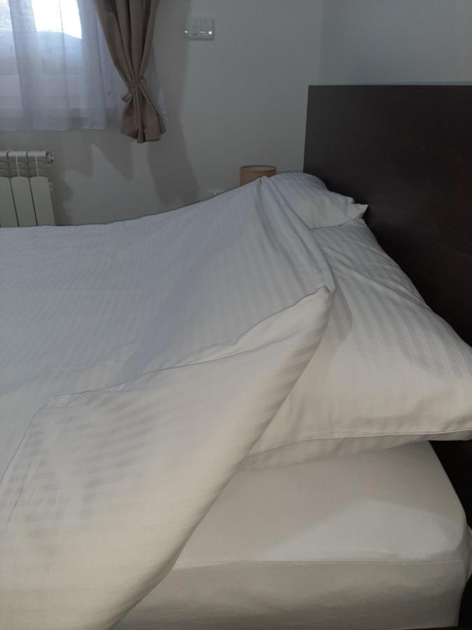 Apartman Viaggio Sremska Mitrovica Luaran gambar