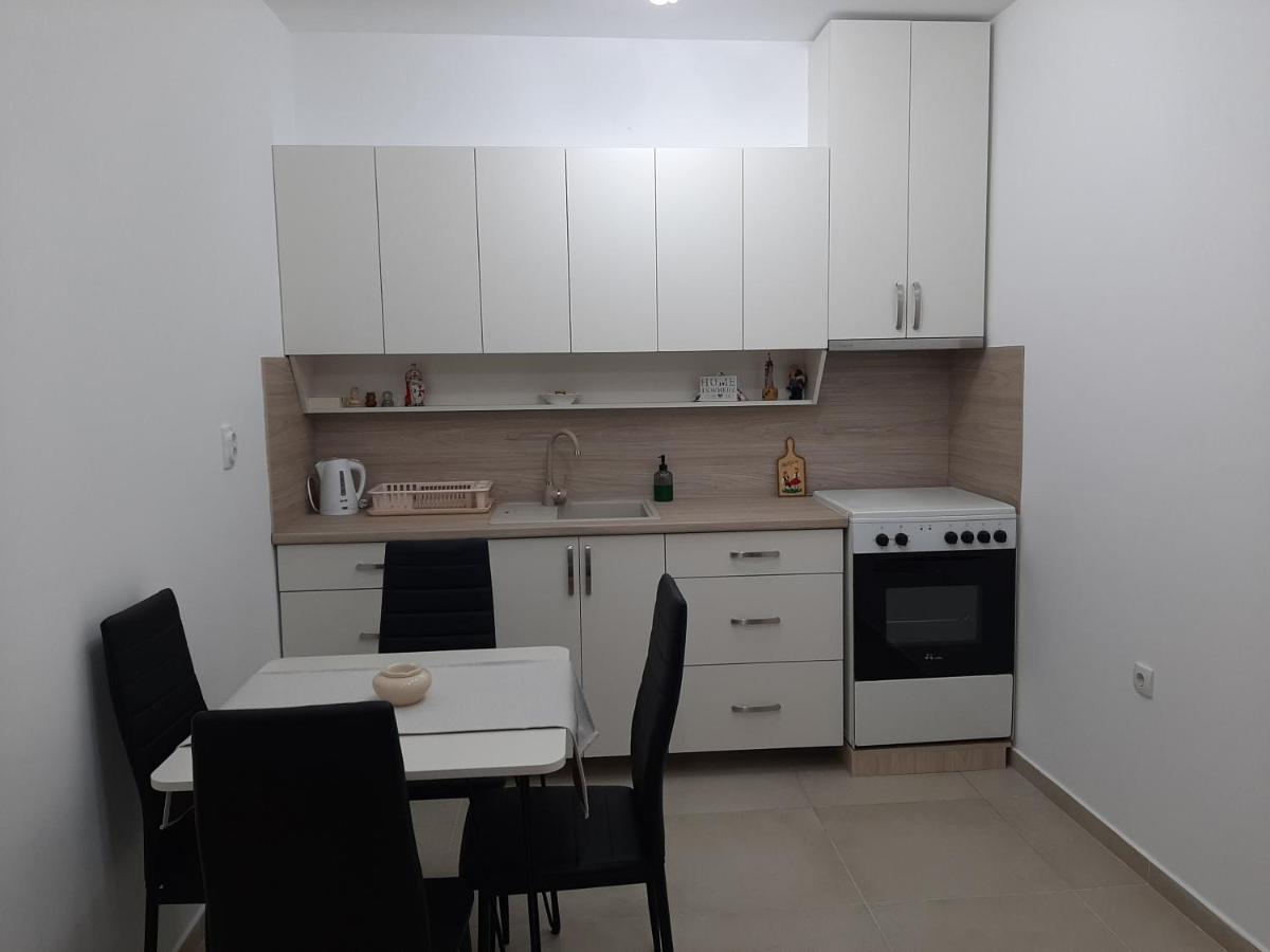 Apartman Viaggio Sremska Mitrovica Luaran gambar