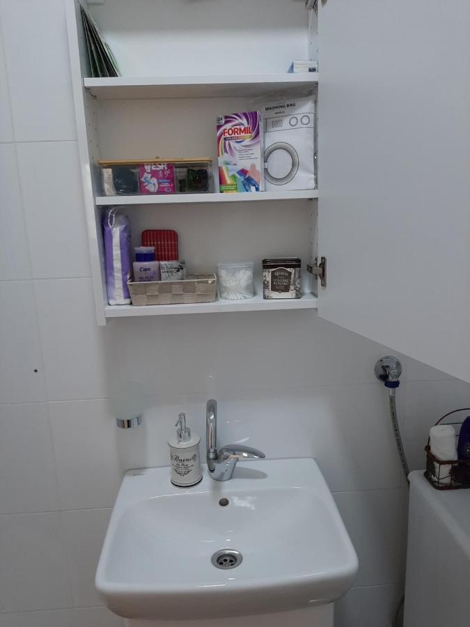 Apartman Viaggio Sremska Mitrovica Luaran gambar
